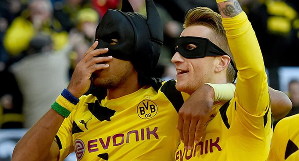 Aubameyang y Reus celebran como \'Batman y Robin\' (Foto: Getty Images)