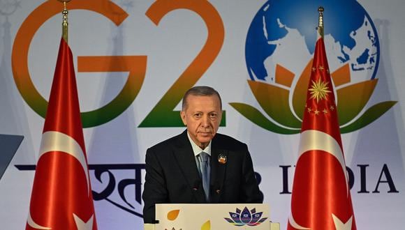 El presidente de Turquía, Recep Tayyip Erdogan, habla durante una conferencia de prensa después de asistir a la cumbre del G20, en Nueva Delhi, el 10 de septiembre de 2023. (Foto de Money SHARMA / AFP)