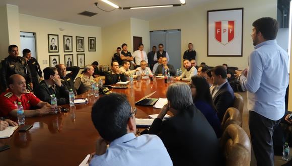 El partido entre los clubes River Plate de Argentina y Flamengo de Brasil se disputará en el Estadio Monumental. (Foto: FPF)