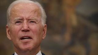 Biden saluda avance en el Congreso de sus gigantescos planes de inversiones