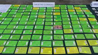 Metro de Lima: capturan a pareja con más de 160 tarjetas clonadas de la Línea 1 que alquilaban a usuarios