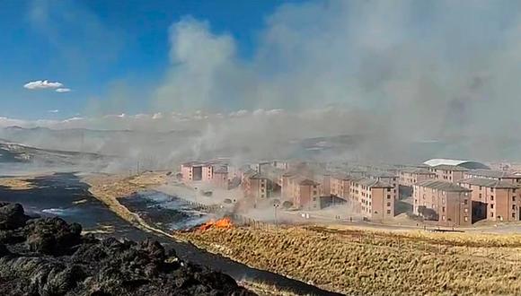 Un grupo de manifestantes quemó la estación de bombeo de agua en la zona y hectáreas de pastizales en los terrenos y alrededores del campamento minero donde funcionan las oficinas de la minera Antapaccay. (Foto: cortesía)
