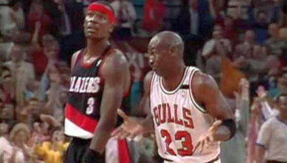 Jordan inmortalizó este gesto un día como hoy hace 22 años