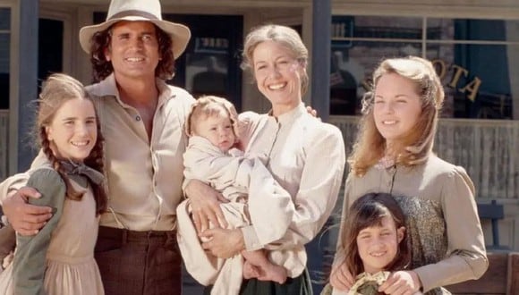 El elenco principal de la serie de antaño "La familia Ingalls". (Foto: NBC)