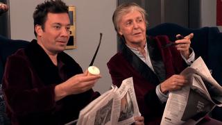 Paul McCartney yJimmy Fallon sorprenden a sus fans en ascensor | VIDEO