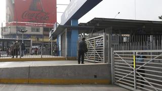 Metropolitano: malestar en usuarios por estaciones cerradas y suspensión del servicio | FOTOS 
