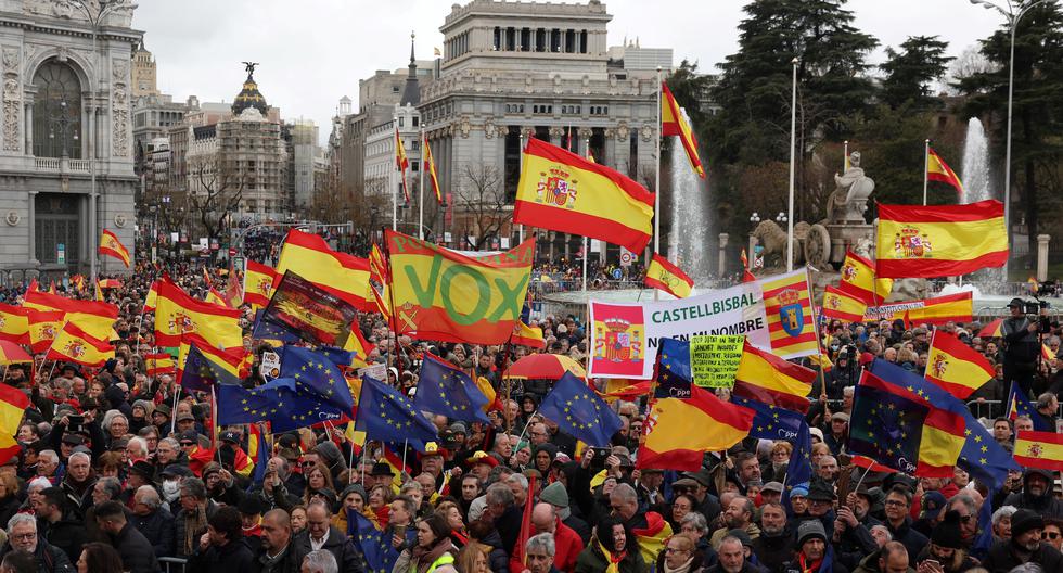 Protest in Madrid against amnesty calls for Pedro Sánchez to resign