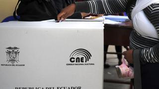 Ecuador: 18 precandidatos pugnan por quedar en carrera para las elecciones del 2021 (y Correa a la Vicepresidencia)