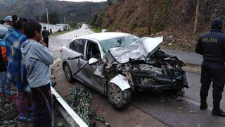 Accidente de tránsito deja dos muertos y tres heridos enCusco