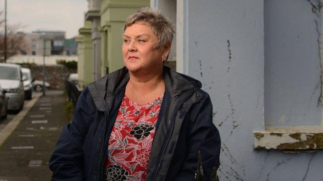 Hayley Kemp dice que es afortunada de haber vivido la infancia que vivió.