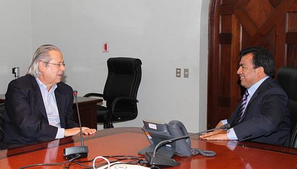 José Dirceu se reunió con ministros del gobierno aprista