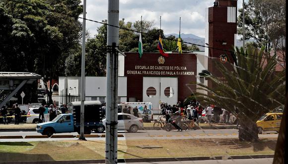 El atentado ocurrió dentro de la Escuela General Santander de la Policía en Bogotá, Colombia., esta mañana. (Foto: EFE)