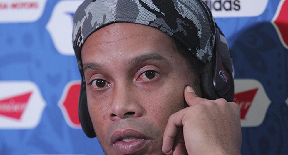 Se dijo que Ronaldinho iba a donar una determinada cantidad de dinero en favor de las víctimas de la tragedia aérea del Chapecoense. El astro se pronunció. (Foto: Getty Images)