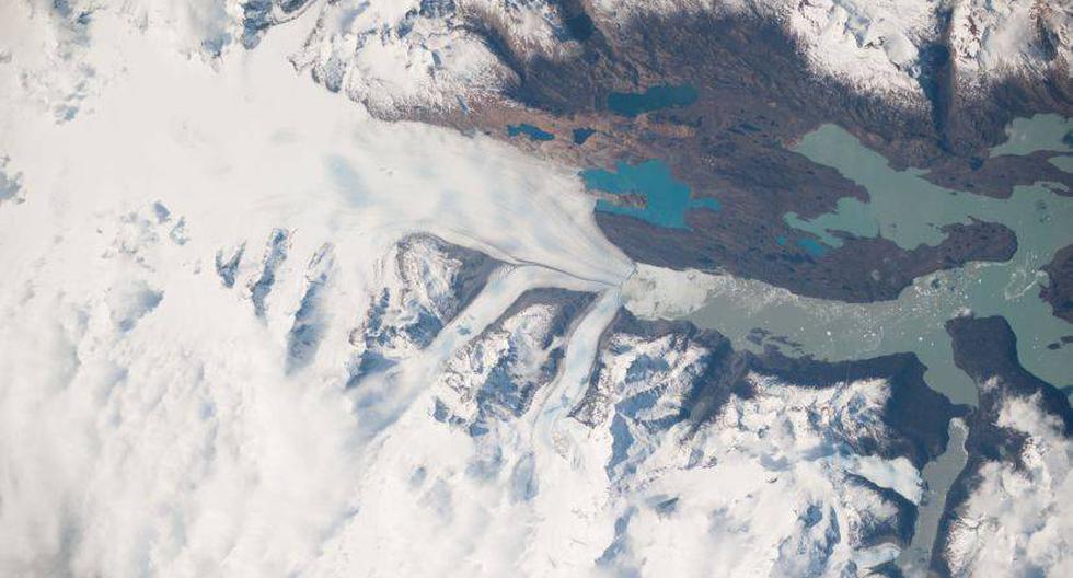 El fenómeno de la 'nieve oscura' podría acelerar el deshielo de los glaciares. (Foto: NASA)