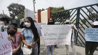 UNMSM: postulantes y padres de familia protestan en exteriores de la universidad por anulación de examen de admisión