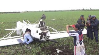 Cañete: piloto se salva de morir tras caída de su avioneta