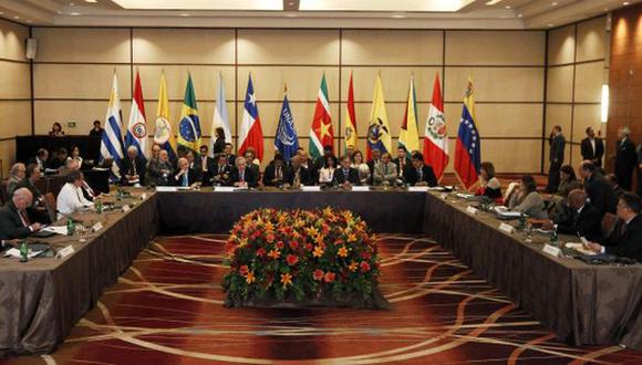 Unasur enviará cancilleres a Venezuela para apoyar diálogo