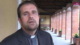 Xavier Novell, el polémico obispo español que se enamoró de una escritora sobre satanismo y dejó su cargo