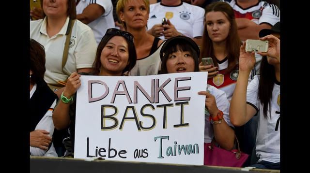 Schweinsteiger se despidió entre lágrimas de selección alemana - 14