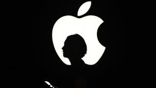 Apple suspende escuchas de consultas a Siri tras protestas
