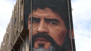 Nápoles celebra a Maradona con imponente mural [VIDEO]