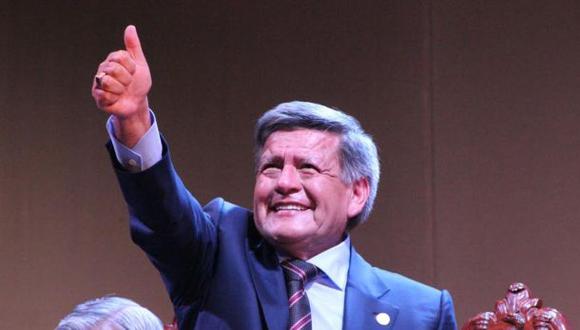 Acuña: "Si soy presidente, seré el mejor presidente del Perú"