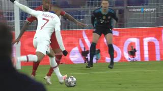 Mbappé en modo goleador: ariete del PSG convirtió el 3-2 con un potente remate frente al Bayern | VIDEO