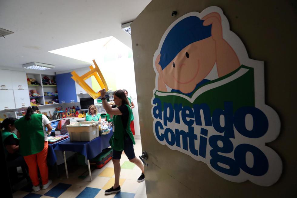 Así se organizan para enseñar a menores. (Foto: Rolly Reyna)