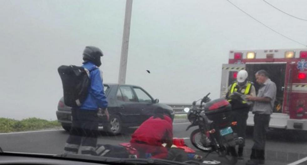Los conductores de dos motocicletas y la acompañante de uno de ellos fallecieron en un accidente de tránsito ocurrido esta madrugada en la Costa Verde. (Foto: Andina)