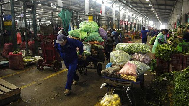 Huaycos: Abastecimiento de alimentos fue normal, dice ministro