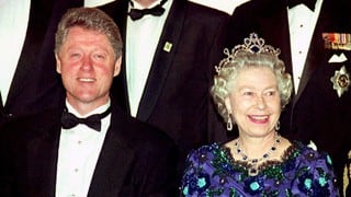 El motivo por el que Bill Clinton rechazó la invitación de la reina Isabel II a tomar el té