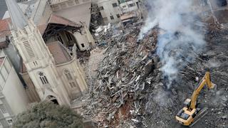 Cortocircuito pudo causar incendio del edificio que colapsó en Sao Paulo