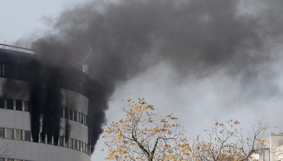 Incendio en radio pública francesa obligó a evacuar a miles