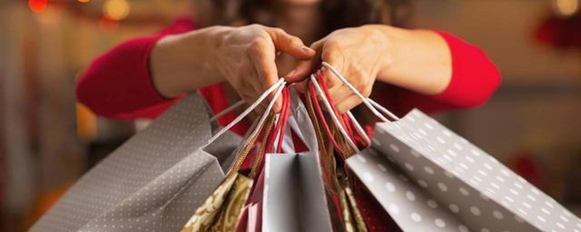 Aguinaldo de Navidad: empresas vienen solicitando que sus tarjetas de regalo tengan “máxima aceptación”