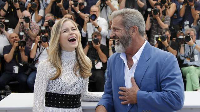 Festival de Cannes: Mel Gibson sorprende al bailar con actriz - 2