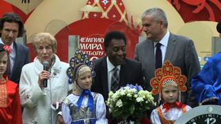 Pelé inauguró reloj con cuenta regresiva para el Mundial Rusia 2018[VIDEO]