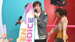 Teen Choice Awards 2019: Louis Tomlinson y su fugaz aparición tras volver a ganar un premio | VIDEO