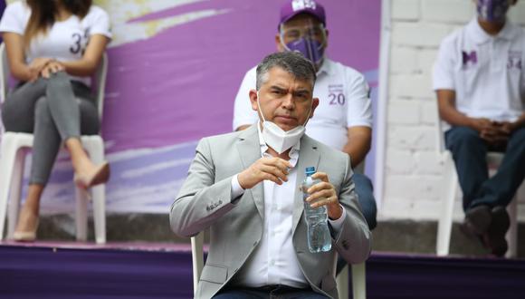 Julio Guzmán, candidato presidencial del Partido Morado, se ubica segundo en las preferencias electorales con 8% de intención de voto, según la última encuesta de Ipsos Perú. La semana pasada presentó a sus candidatos al Congreso por Lima. (Foto: Britanie Arroyo / @photo.gec)