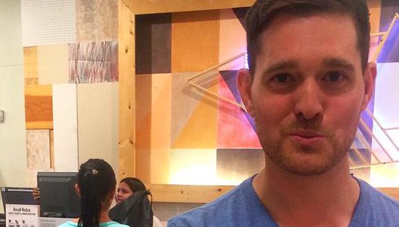 Instagram: Michael Bublé se disculpó tras polémica por foto