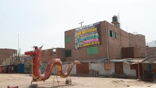 Estos castillos se fabrican en sus casas pero ellos "no los ven"