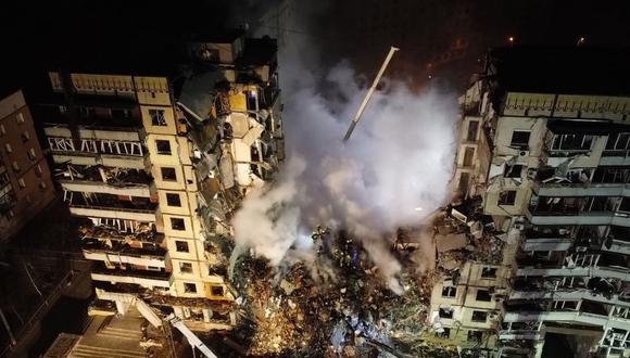 Al menos 40 personas murieron en el bombardeo de Rusia sobre una zona residencial de Dnipro, en Ucrania. (GETTY IMAGES).