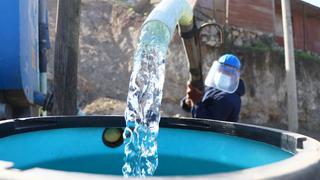 Ministerio de Vivienda garantiza financiamiento de la entrega gratuita de agua potable en zonas vulnerables