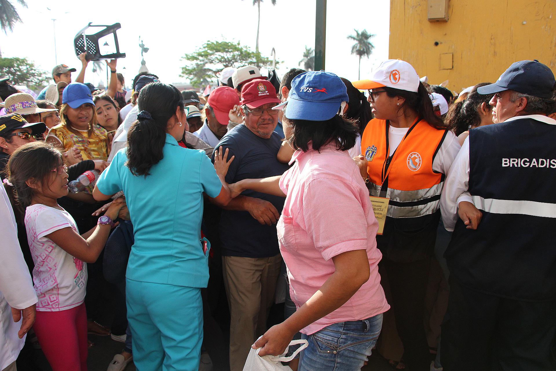 caos plaza de armas Trujillo (Foto: Ralph Zapata/El Comercio).