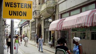 Western Union, la principal compañía de envío de remesas de EE.UU. a Cuba, cierra en la isla tras sanciones de Donald Trump 