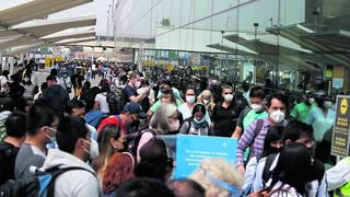 Paro de controladores aéreos: Gobierno autorizó la huelga que desató crisis en aeropuertos