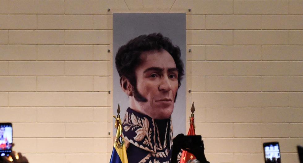 Retrato de Simón Bolívar revelado en 2023. El libertador consolidó el proceso de independencia de América Latina, Perú incluido.