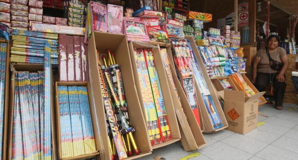 Sucamec dio recomendaciones para las compras y el uso de estos artefactos. (Foto: El Comercio / Archivo)