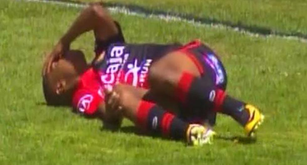 La Selección Peruana volvió a encender sus alarmas este sábado con la lesión de Carlos Cáceda. Sin embargo, la situación estuvo por empeorarse con lo que pasó con Nilson Loyola. (Foto: Captura - GOLPERÚ)