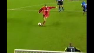 Steven Gerrard y su primer gol con la camiseta del Liverpool