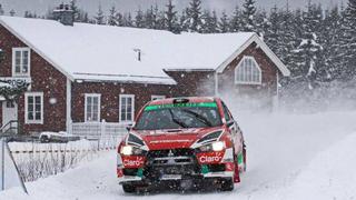 Nicolás Fuchs sumó sus primeros puntos en el Mundial de Rally